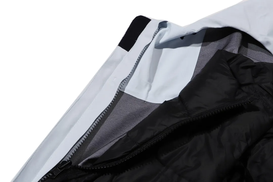 ARC'TERYX GORE-TEX Jacket BETA LT （Yb 3D ， Tri-Durance ） Factory #26844 ， YKK ， ， ， 。 Beta LT ， 。 bluesign@ N 3LGORE-TEX ， Wear-Resistant， 、 Breathable， 。 Storm Hood Water Tight ， ， ， 。 ，VISLON ， Velcro ， Zip-in， ARC TERYX BETA： 。 LT ： ， Wear-Resistant。 GORE-TEX： 、 、Breathable SIZE ：S M L XL XXL